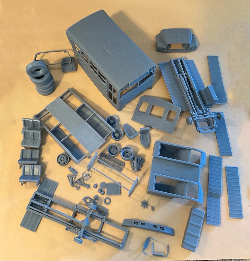 1:25 School Bus Race Car Transporter 3d Printed
