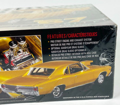 AMT 1967 Chevy Chevelle Pro Street 1/25 Scale Model Kit 876/12 Plastic Sealed