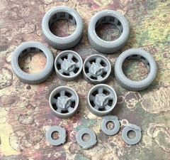 1/24 Scale: 17-inch “Cragar Street Pro” wheels W/ Wide Rear Tires . Resin