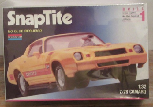 M8F Fac Sealed MONOGRAM 1991 SNAPTITE MODEL KIT 1:32 Z/28 CAMARO 1417