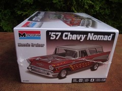 Classic Cruiser ’57 Chevy Nomad Model Car Kit- 1:24 scale by Monogram (2022) NEW