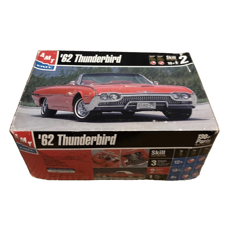 AMT ERTL Classics 1962 Ford Thunderbird 1:25 Scale Model Kit Never Built