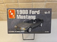AMT, 1988 Ford Mustang GT, 1/25 scale, kit #31736 !!Sealed Inside!!