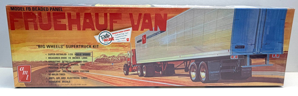 AMT 1:25 Scale Model FB Beaded Panel Fruehauf Semi Trailer Sealed Boxed Model