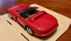 ERTL AMT 1992 Dodge Viper RT/10 Promo Model 6113 Red