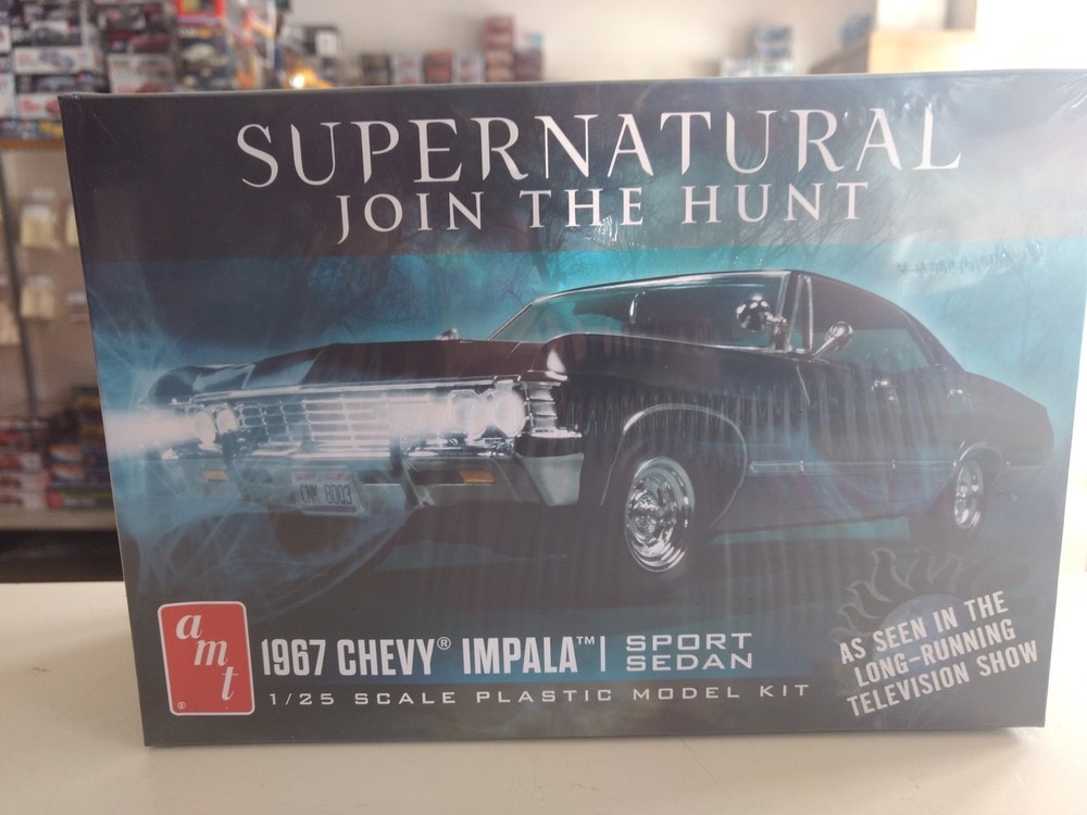 AMT 1124 1967 Chevrolet Impala Supernatural 1/25 model kit