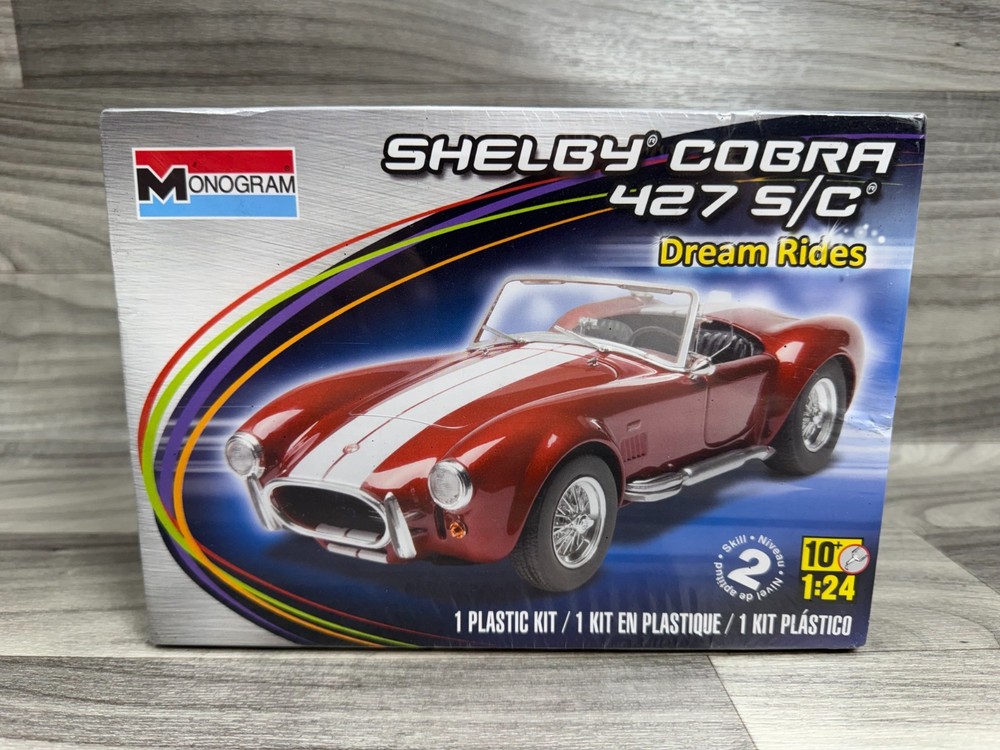 BRAND NEW MONOGRAM SHELBY COBRA 427 S/C DREAM RIDES MODEL KIT 1:24 SCALE SEALED