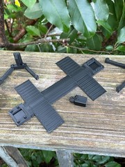 1/24 Two Post Automotive Lift Kit 1:24 Scale Garage Diorama Mechanic Tool Parts