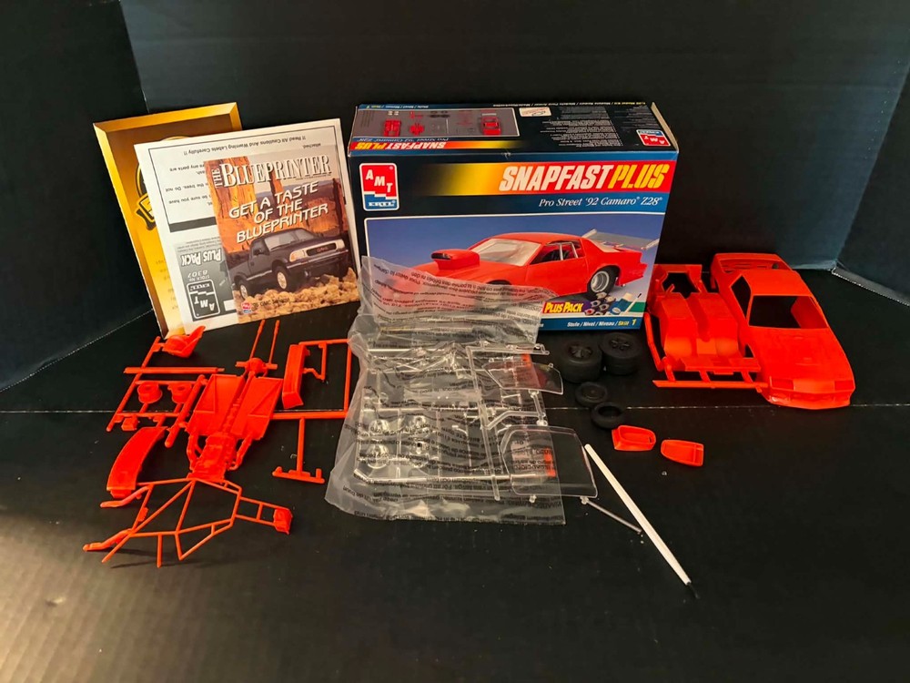 AMT ERTL SNAPFAST PLUS PRO STREET ’92 CAMARO Z28 1:25 SCALE MODEL KIT NEW