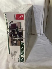 AMT KENWORTH Movin On W-925 Model Kit 1/25 Sent Truck Cab Model Kit 6643