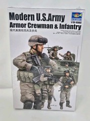 Trumpeter 1/35 00424 U.S. Armor Crewman & Infantry New Sealed