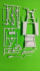 1937 Chevy 1/25 AMT Stock Frame Rear End Front Straight Axle Stovebolt Model Car