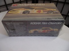 #4 Ernie Irvan Kodak Film Chevrolet Lumina AMT 1:25 Model Kit # 6727 SEALED