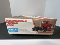 ERTL International Paystar 5000 1/25 PreOwned, See All Photos