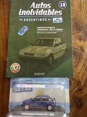 INOLVIDABLES VOLKSWAGEN POINTER GLI 1995 SCALE DIECAST MODEL 1:43 BUBBLE BOOKLET