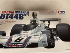 Tamiya 12042 1/12 Scale Model Formula 1 Car Kit Martini Brabham BT44B 1975 NEW
