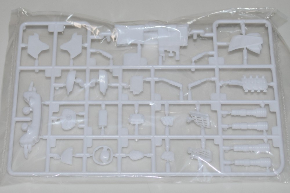 REVELL 2022 C8 CORVETTE 14583 ⭐PARTS⭐ SPRUE B-RIGHT DRIVE DASHBOARD+MORE 1:25