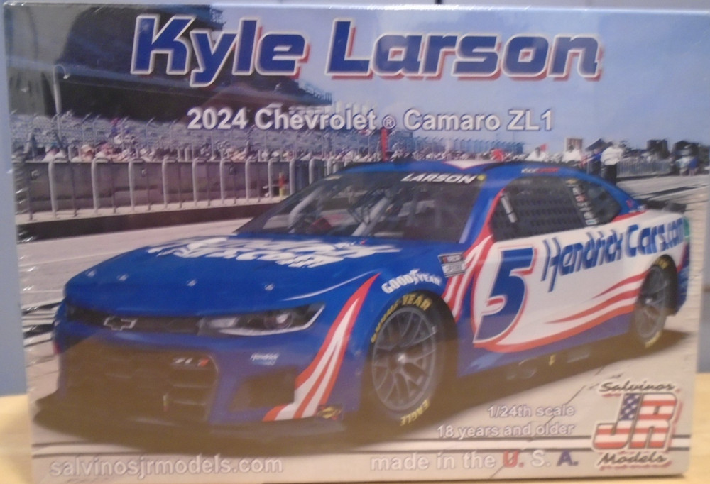 SALVINO MODELS 1/24 SCALE ’24 CHEVY CAMARO ZL1 KYLE LARSON #5 HENDRICK CARS NEW