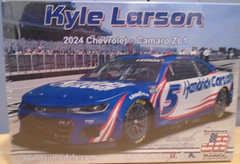 SALVINO MODELS 1/24 SCALE ’24 CHEVY CAMARO ZL1 KYLE LARSON #5 HENDRICK CARS NEW
