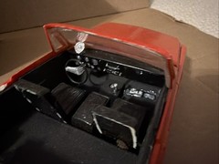AMT 1/25 Scale AMT1219 1972 GMC Jimmy Model Kit Needs Help