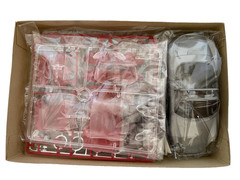 187 Tamiya 1/24 Porsche Boxster Sports Car: 24187 Model Kit Parts Sealed