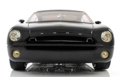 Ford Hot Rod Race Car Concept GT Custom Promo1:18Built Model Carousel BLACK