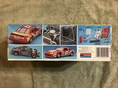 1990 Monogram HUT STRICKLIN #57 Heinz Grand Prix Model Kit W/ Accessories