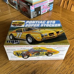 MPC 939 1/25 Pontiac GTO Super Stocker Plastic Model Kit INCOMPLETE