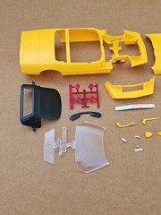 Monogram 1/24 1987 CHEVY CORVETTE ROADSTER INDYCAR OFFICIAL PACE CAR BODY