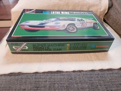 Yodel Super Machine Series Lotus Wing 1/24 Remote Control Car Open Box NOB