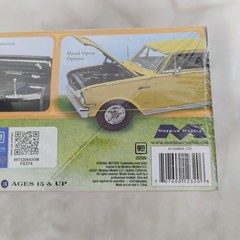 Moebius Models 1964 Chevrolet Chevy II Nova SS Coupe 1/25 Model Kit 2320 NEW