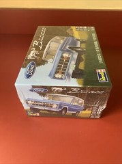 1:25 FORD BRONCO Plastic Model (Car/ Truck) Kit # 85-4320 (Revell, 2016) NEW
