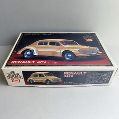 IMAI 1/20 RENAULT 4CV Model kit 1983 VTG Adult Collectible 15+