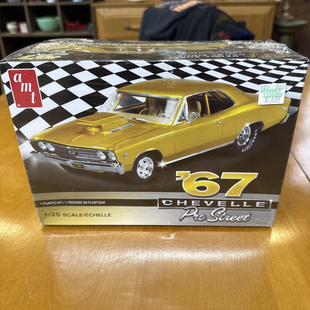 Chevy 1967 Chevelle Model Kit Pro Street 1/25 New Factory Seal AMT 876