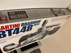 Tamiya 12042 1/12 Scale Model Formula 1 Car Kit Martini Brabham BT44B 1975 NEW