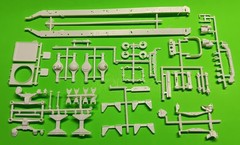 Kenworth W-925 AMT 1/25 Frame Chassis Front Axle Rear End Tractor Truck Semi