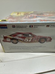 Monogram Original Heinz Pontiac Grand Prix Stock Car 1/24 #2914 – Sealed In Box