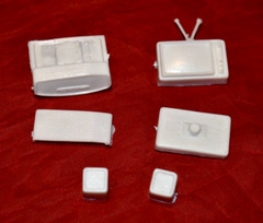 AMT 60’s Style Car TV and Stereo 1/25