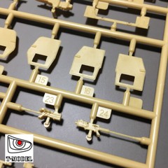 T-Model TM-7201 1/72 US Modern M1114 Up-Armored HMMWV Assembly Model Kit