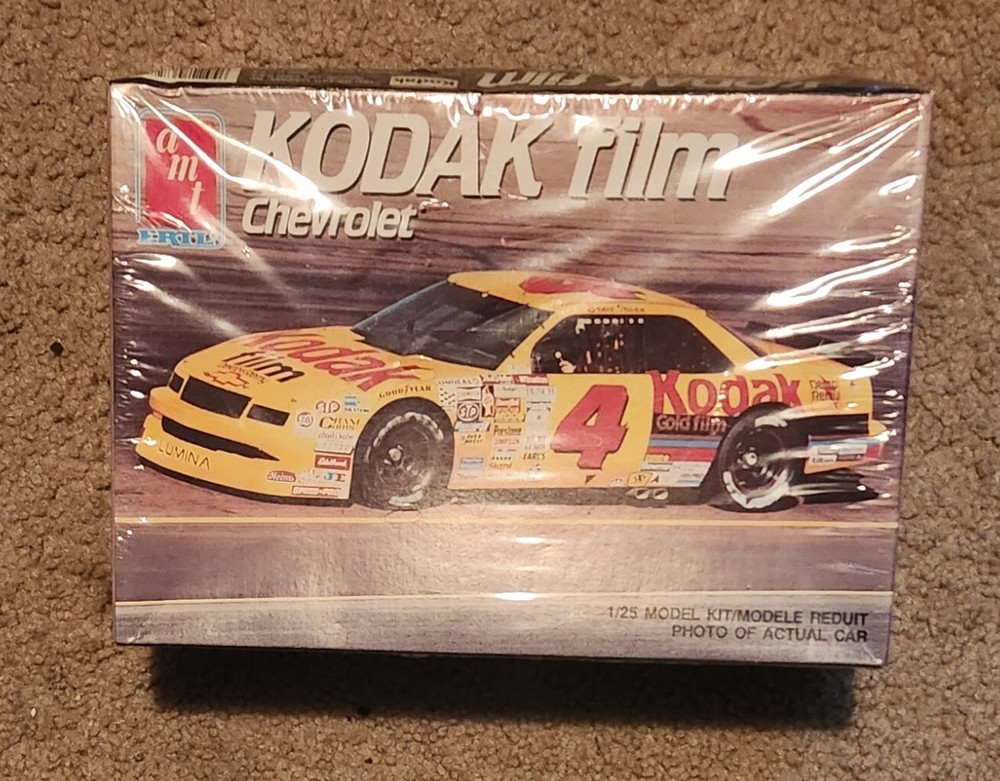 VNTG 1990 AMT Ernie Irvan #4 Kodak Film Chevrolet Lumina Model Kit