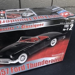 1:25 AMT Ertl 1957 Ford Thunderbird Model Kit – Sealed Bent Box See Photos 31925