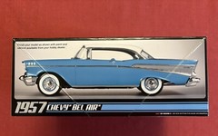 1:25 Complete 1957 Chevy Bel Air AMT AMT-638