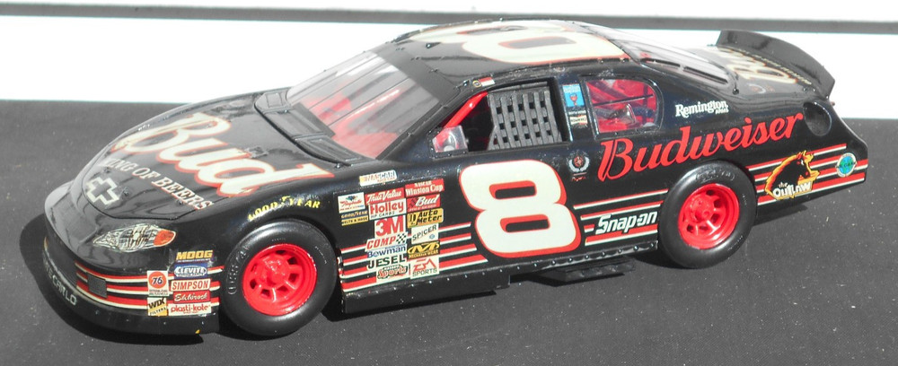 BUILT #8 BUDWEISER 2006 MONTE CARLO FANTASY NASCAR STOCK CAR MODEL 1/24
