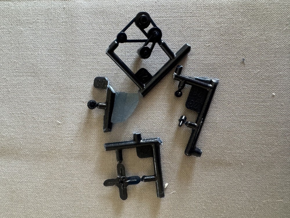 Monogram 2942 Maxwell House T-Bird Stock Car Parts Kit Bash Engine Assembly
