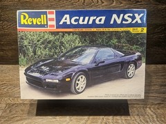Revell – Acura NSX – 1/24 Scale Model Kit 85-2577 – Factory Sealed New