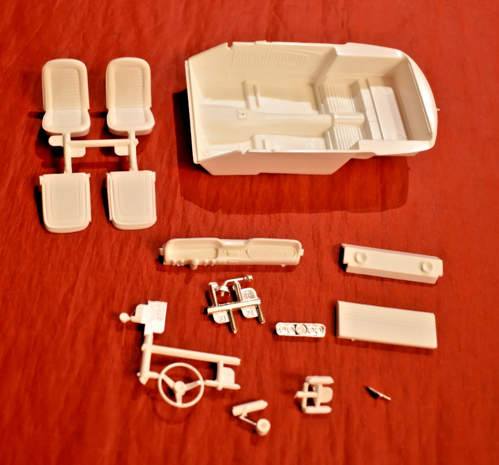 Monogram 1966 Shelby Mustang GT-350 Interior 1/24