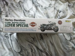 IMAI HARLEY DAVIDSON FLHR/ROAD KING SILVER SPECIAL. 1/12. VINTAGE. SEALED