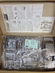 FUJIMI Mercedes-Benz E320 Elegance 2000 New E-class 1/24 Plastic Model Kit