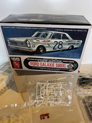 AMT ’65 Ford Galaxie 500XL Racing Car 3-in-1 Model Kit Open Box Missing Decals