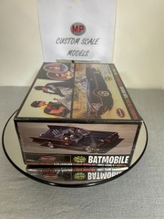 polar lights 1/25 scale / 1966 batmobile model kit